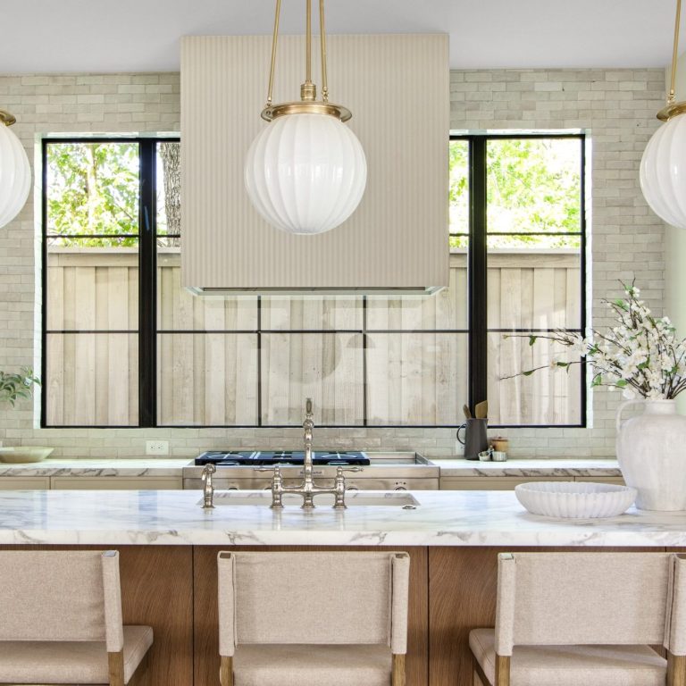 Sophia London Real Estate Agent